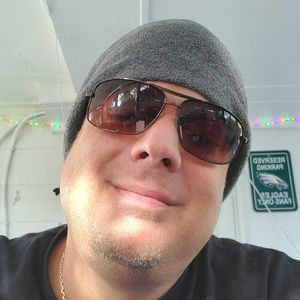 Meet your Posher, Christopher